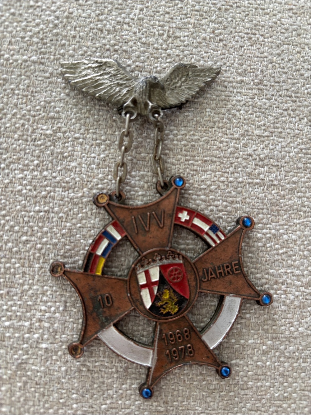 Vintage 10 Jahre Medal with Enamel Accents - Bronze and Silver Tones
